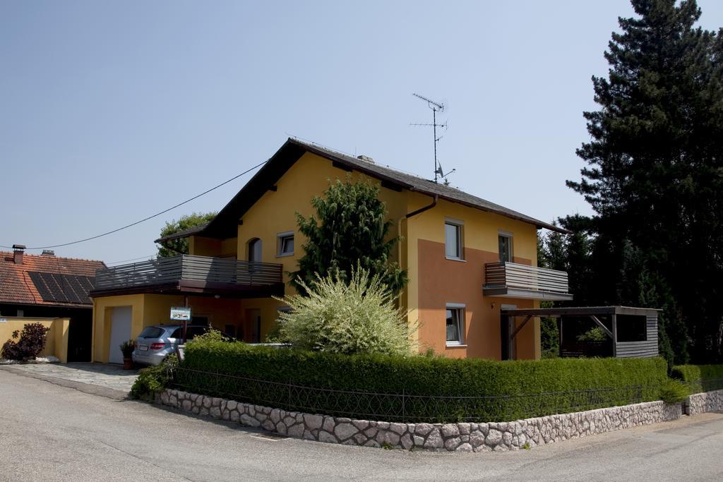 Gaestehaeuser Anni Ehrndorfer Ried im Innkreis Εξωτερικό φωτογραφία